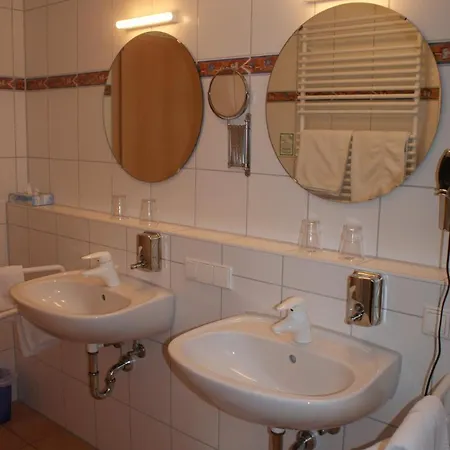 Hotel Gaestehaus Schlossbraeu