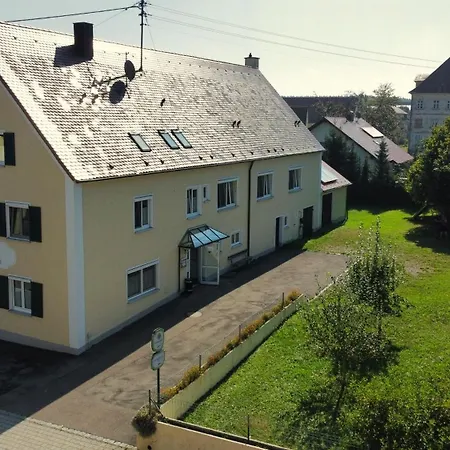 Autenrieder Gaestehaus Schlossbraeu Hotel 3*