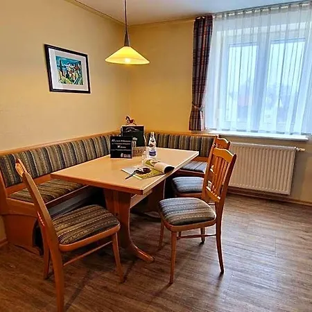 Autenrieder Gaestehaus Schlossbraeu 3*