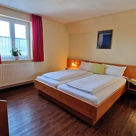Autenrieder Gaestehaus Schlossbraeu Hotel Ichenhausen